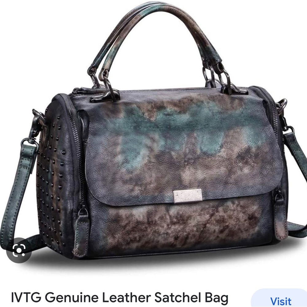 Brand new without tags I VTG women’s Crossbody bag